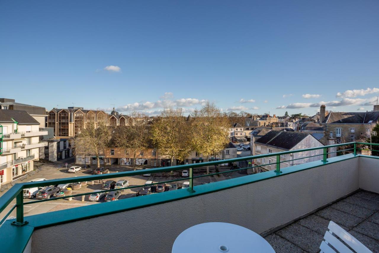 Апартаменты Le Mancini - Parking Et Terrasse Майенн Экстерьер фото